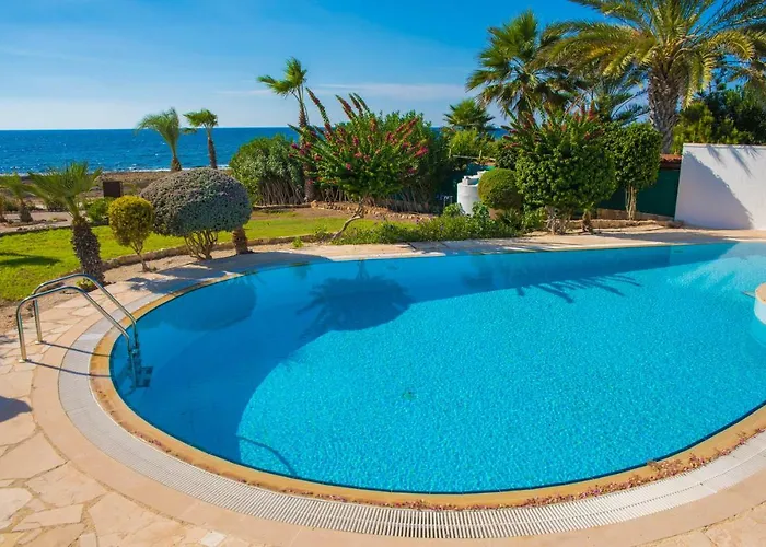 Luxury Seaview Apollo *