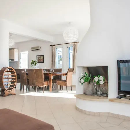 Luxury Seaview Apollo * Paphos
